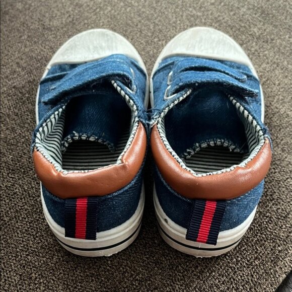 🔥 Blue and Brown Kids Shoes 🔥 - Picture 4 of 7